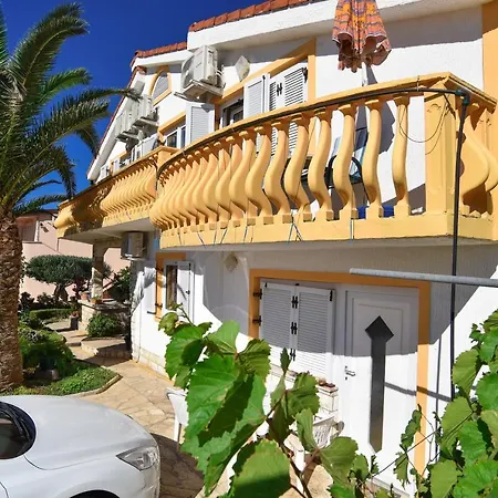Apartment Toplek 2201 Vir