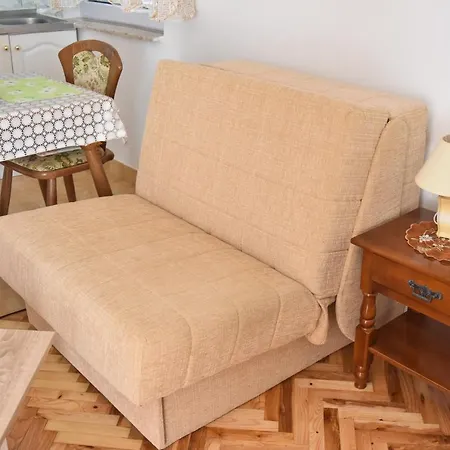 Toplek 2201 Apartment