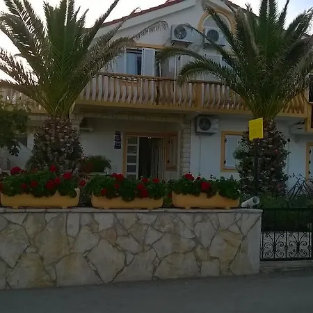 Toplek 2201 Apartment *